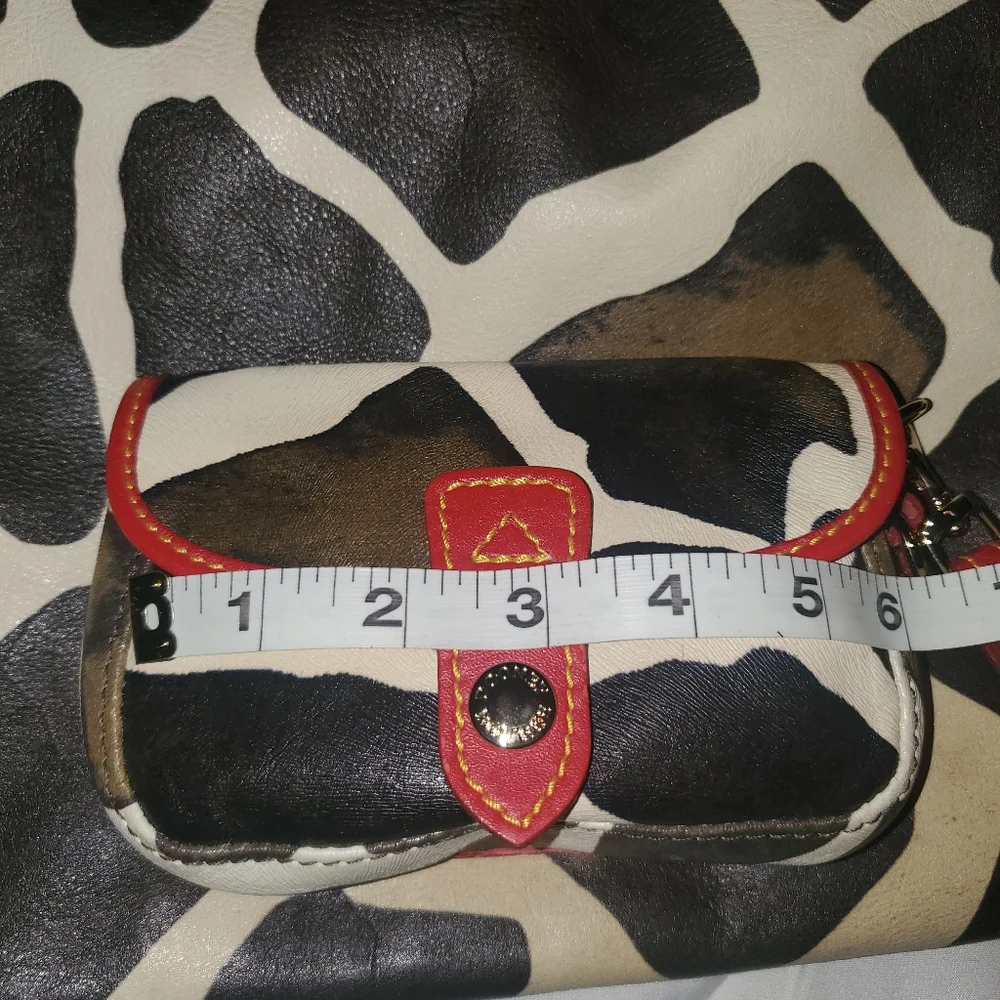 Dooney & Bourke Giraffe and Red Large Tote - Picture 13 of 14